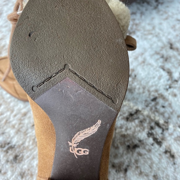 UGG Analise Lace Up Booties - Picture 5 of 6